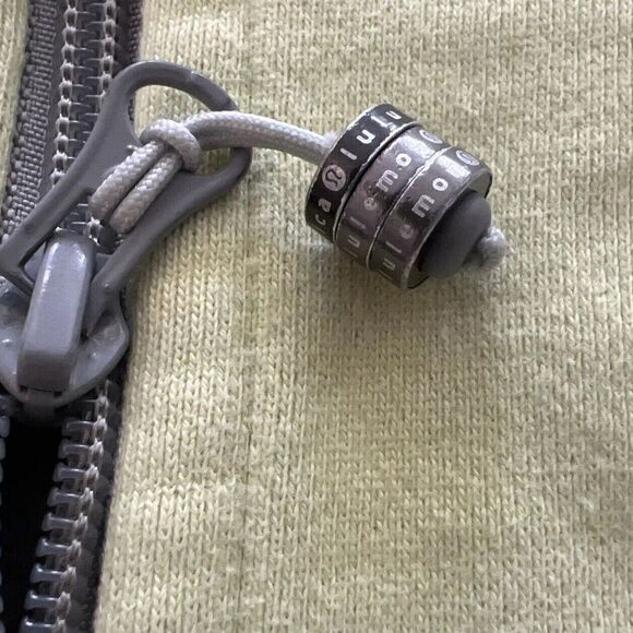 Lululemon Women Sz 2 Hoodie Yellow Gray Sweatshirt Jacket Full Zip Scuba - Picture 8 of 9